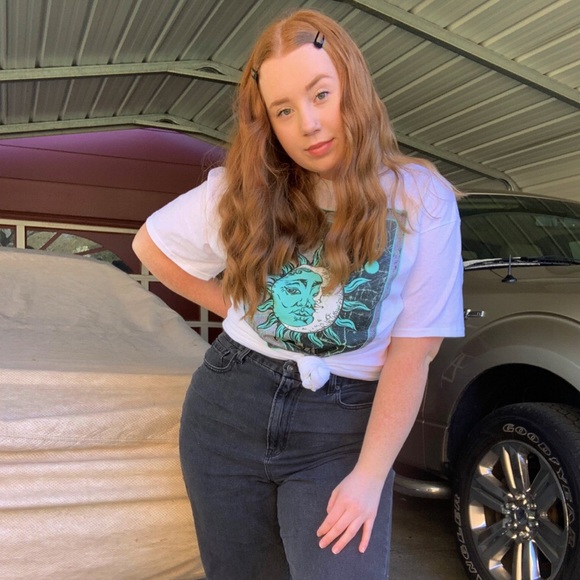 Meet Me, Emily💗 - Picture 2 of 4